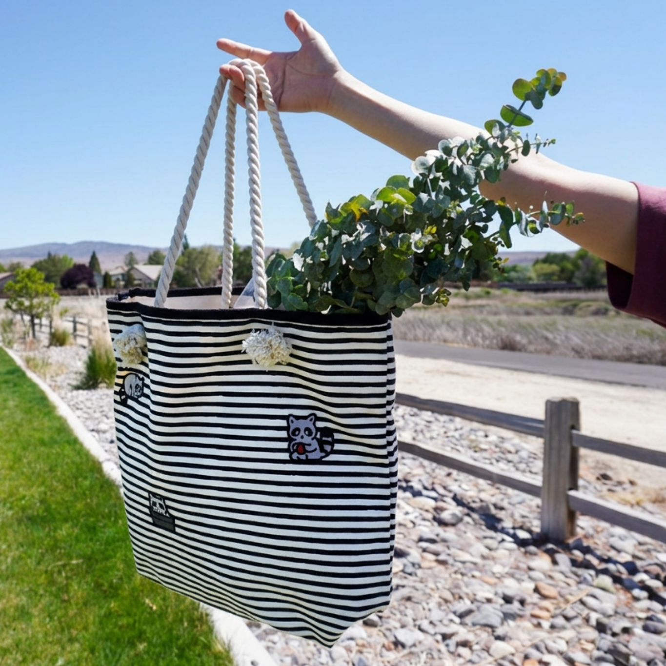 Raccoon Trio Knotted Rope Tote – Cute Canvas Beach Tote with Rope Handles for Everyday Use